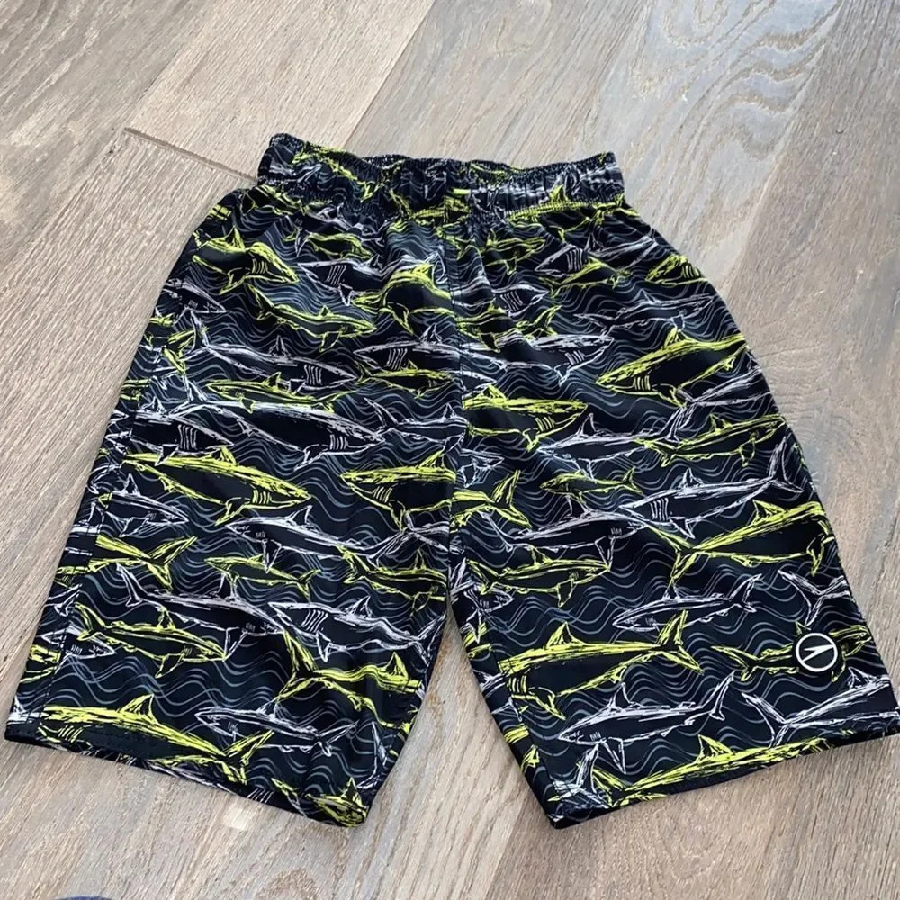 SPEEDOāshark swim trunksā